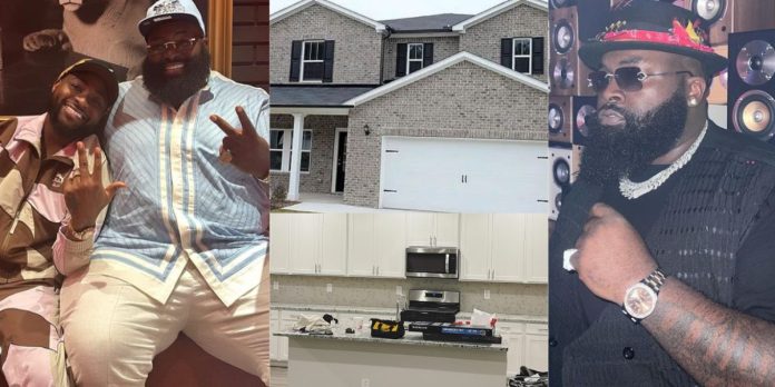 singer davido celebrates his hypeman special spesh as he acquires a house in the usa photosvideo 696x348